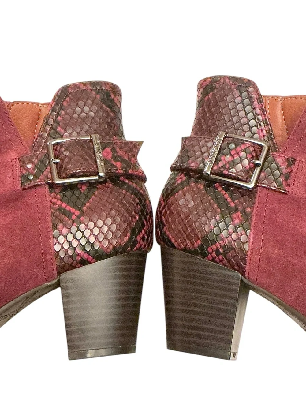 VIONIC Naomi Burgundy Suede Snakeskin Ankle Boots Size 7.5